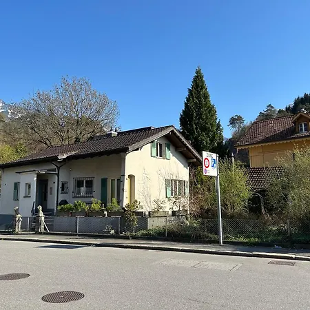 Karl * Ιντερλάκεν