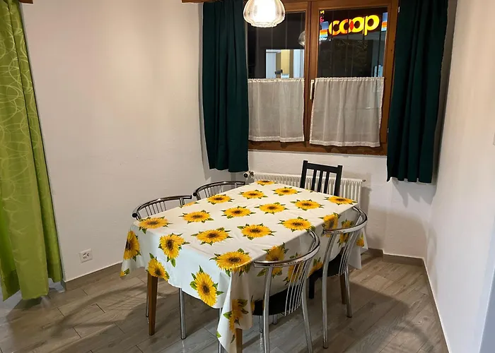 Karl Διαμέρισμα *